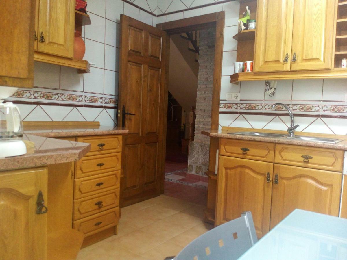 El Diezmo Artajona Exteriör bild